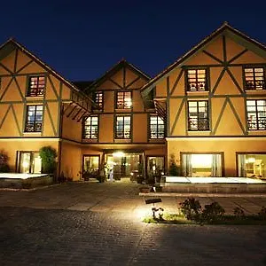 Hotel Aisia Museo, Derio